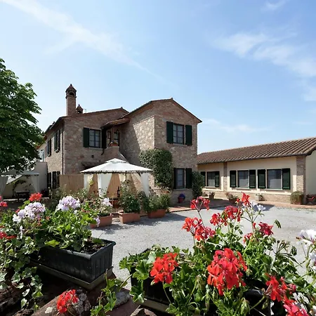 Modern In With Pool Holiday home