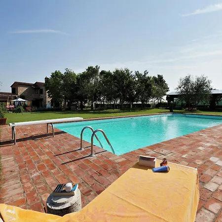 Holiday home Modern In With Pool Foiano Della Chiana