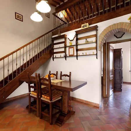 Casa de Férias Modern In With Pool Foiano Della Chiana